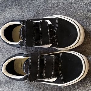 Vans Old Skool V Black & True White Velcro Shoes size 11